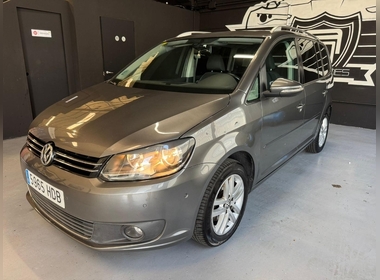 Volkswagen - Touran