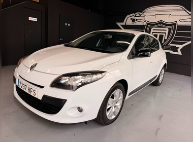 Renault - Megane