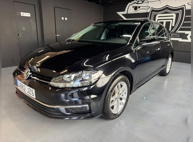 Volkswagen - Golf VII